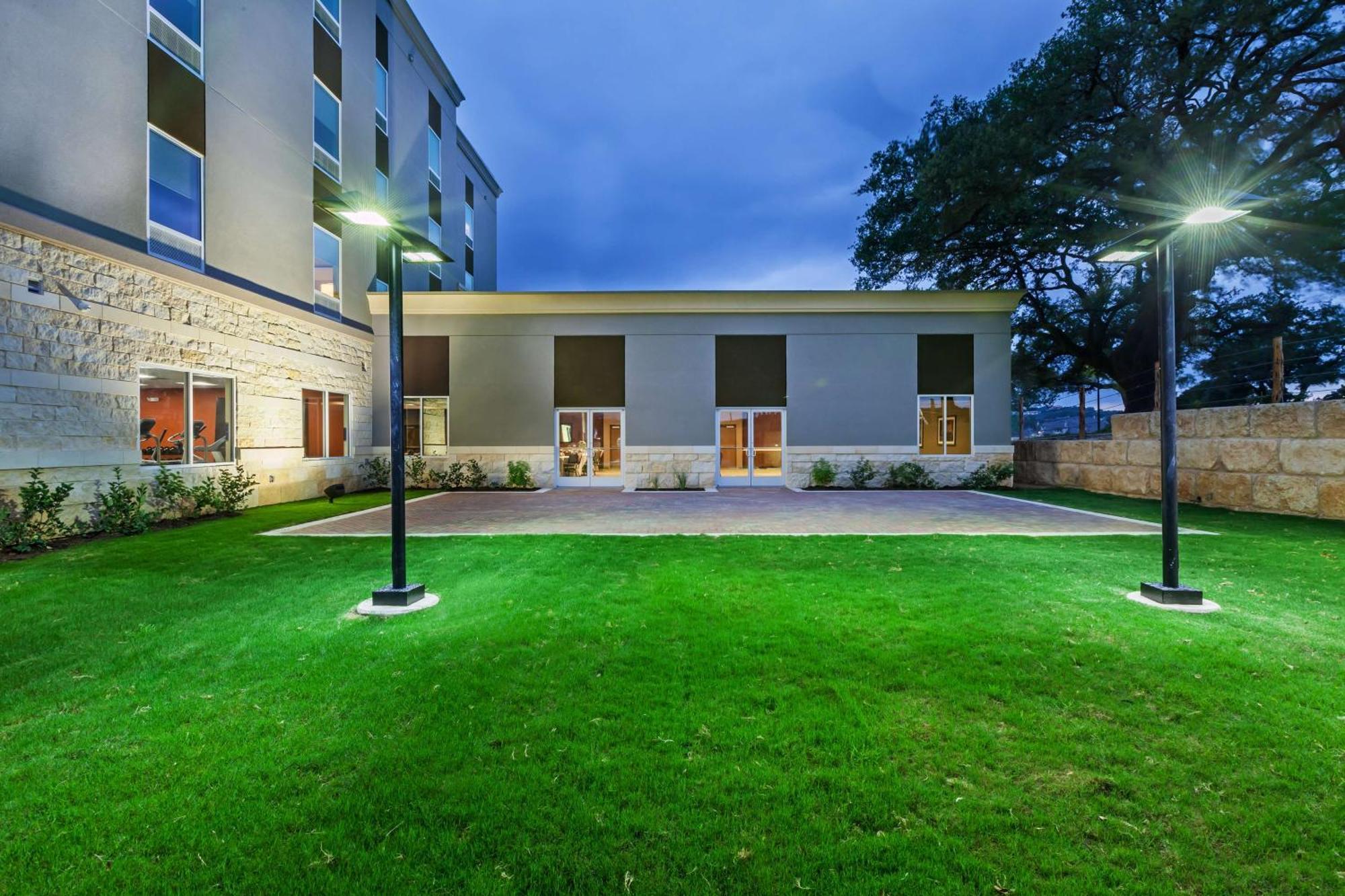 Hampton Inn By Hilton Bulverde Texas Hill Country Exteriör bild
